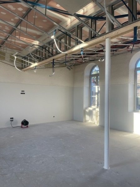 Travaux plâtrerie peinture de la grande salle 